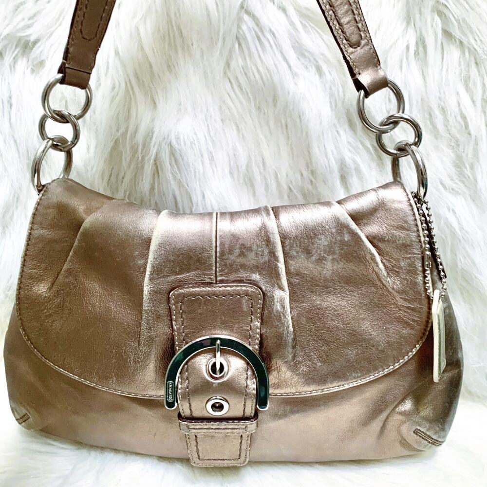 COACH SOHO Vintage Y2K Gold Metallic Leather Buckle Flap Shoulder Bag F17217